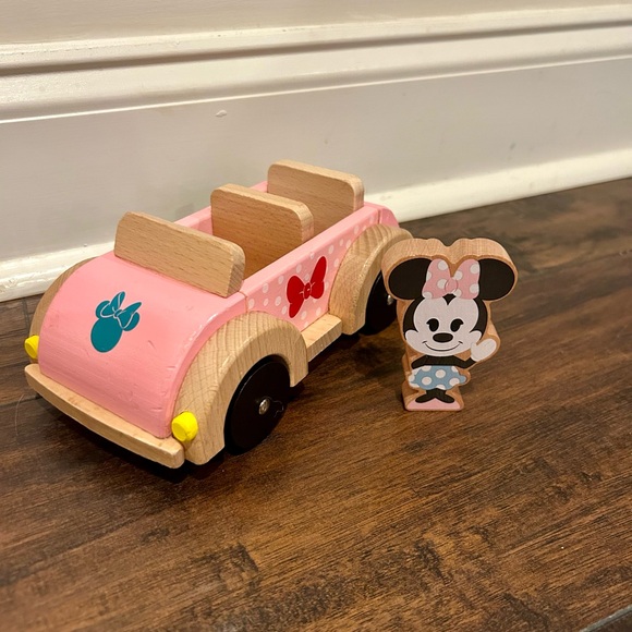 Disney Minnie Mouse Wooden Car and Character - Picture 2 of 4